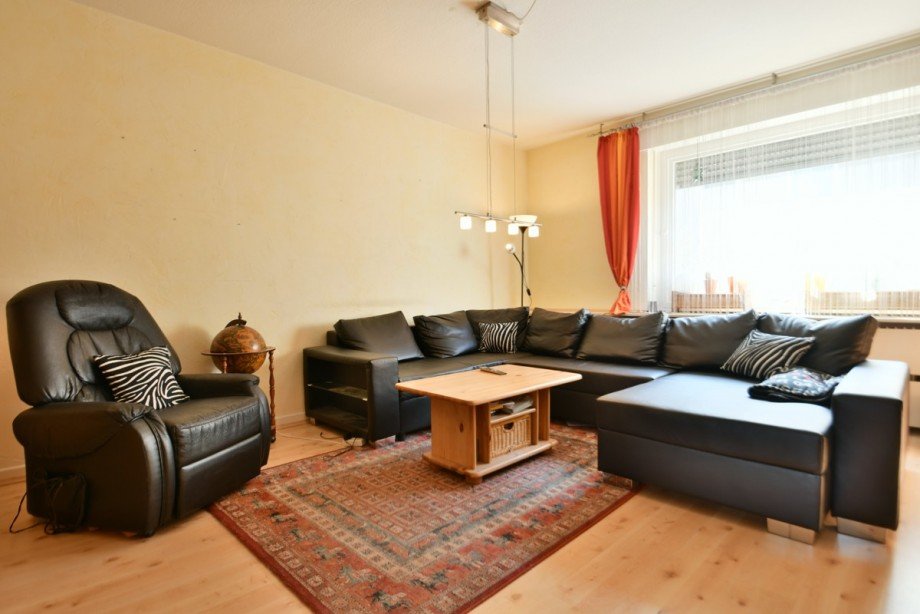 Wohnzimmer 1. OG Haus Leverkusen / Leverkusen-K�ppersteg