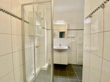 Bad Gepflegte Zweizimmerwohnung mit gro�em Balkon