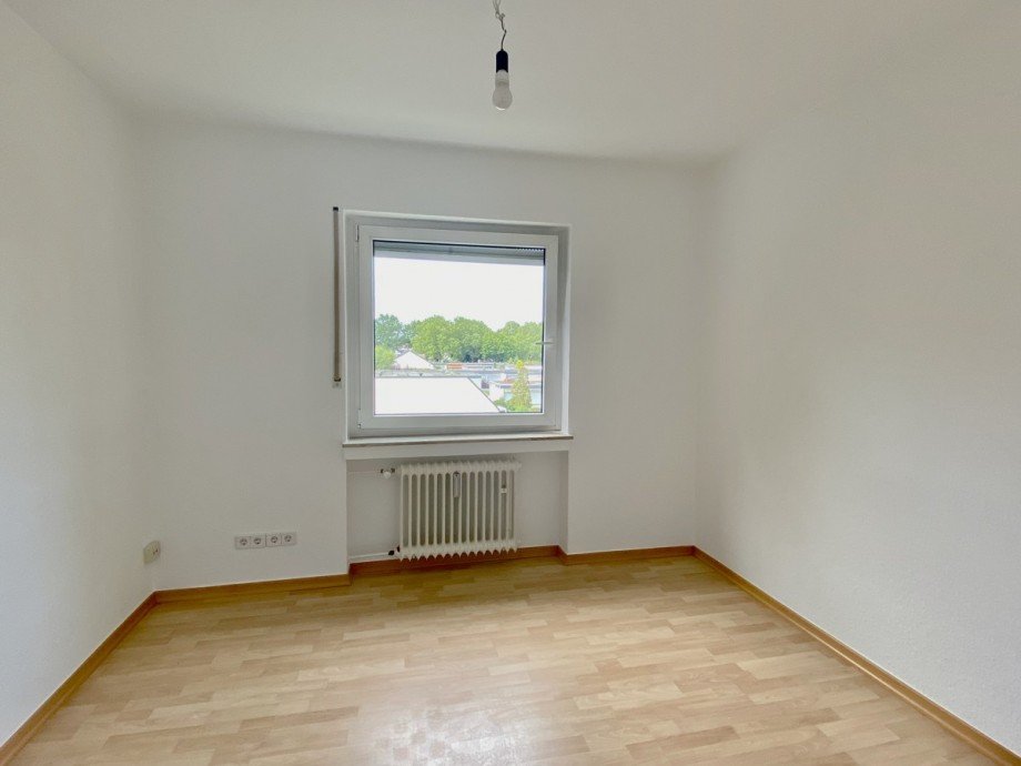 Kinderzimmer Etagenwohnung K�ln
