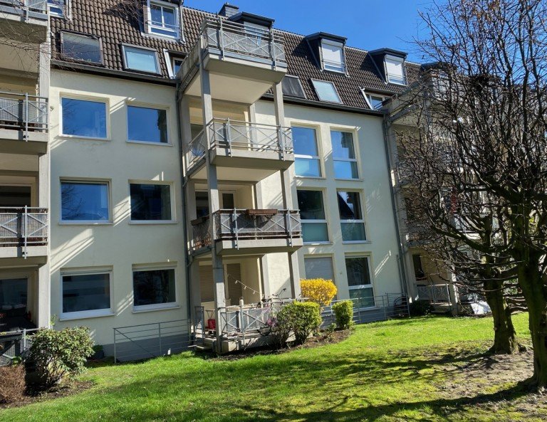 Au�enansicht K�ln Etagenwohnung Gepflegte Zweizimmerwohnung mit gro�em Balkon