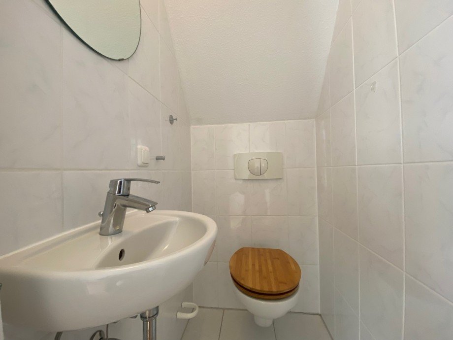 G�ste-WC Maisonettewohnung K�ln
