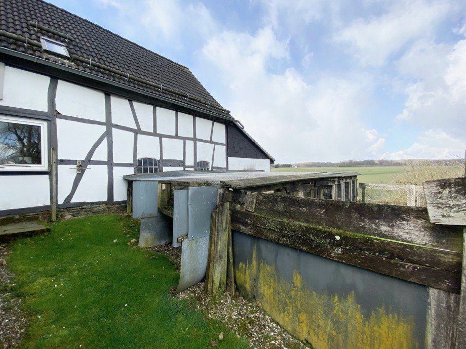 Seitenansicht Einfamilienhaus K�rten