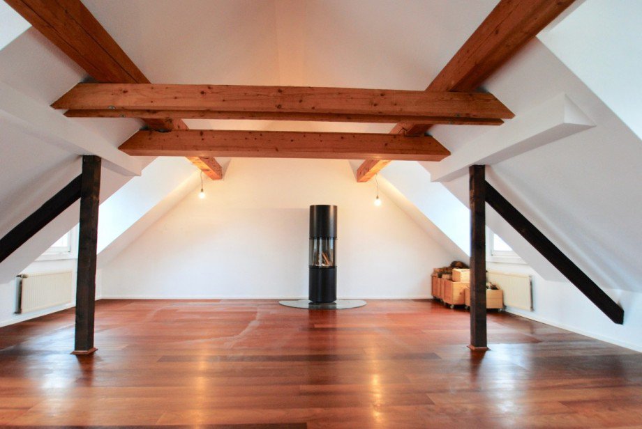 Wonzimmer Dachgeschosswohnung K�ln
