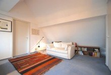 Wohnzimmer Kleinod in sch�nster Marienburger Lage