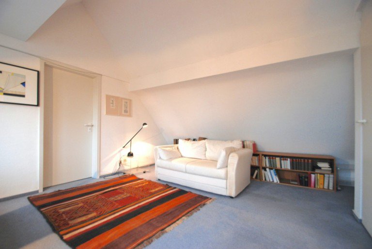 Wohnzimmer K�ln Dachgeschosswohnung Kleinod in sch�nster Marienburger Lage