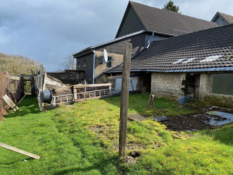 Au�enansicht R�ckseite Einfamilienhaus K�rten